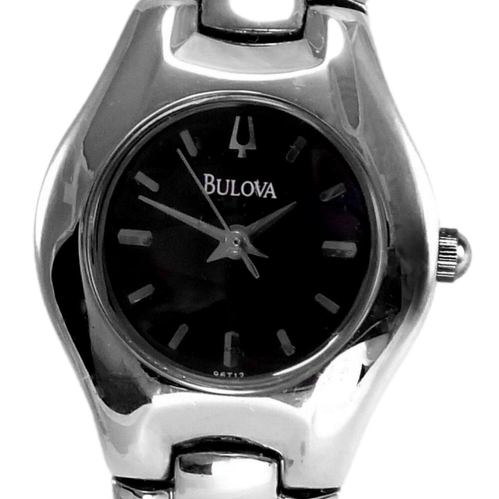 BULOVA Ladies Silver Tone Watch Model C837427 A8 Womens 6 5/8"